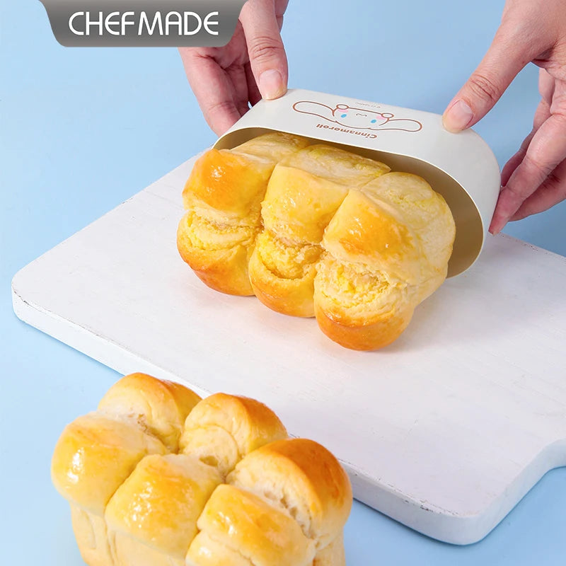 CHEFMADE Cinnamoroll Oval Bakform – Non-Stick för Bröd & Cheesecake